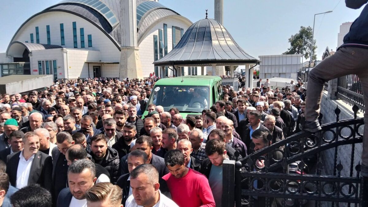 Arif Özdemir (Çakır Arif) Ağabeyin Ardından
